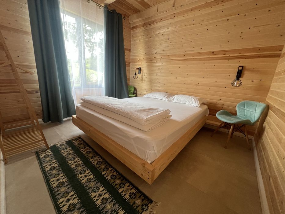 Inchiriez cabana Valley View