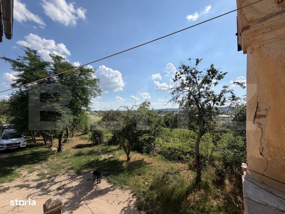 Conac cu priveliste panoramica, 200 mp, 1200 mp teren, zona Lesile