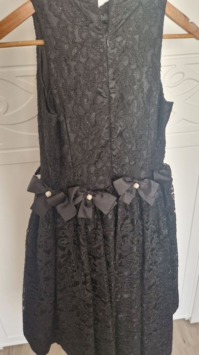 Платье чёрное,  для девочки,  одевала 1 раз на показ