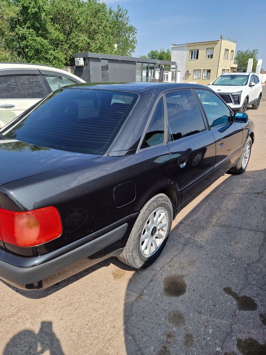 Продам Ауди 100 с4
