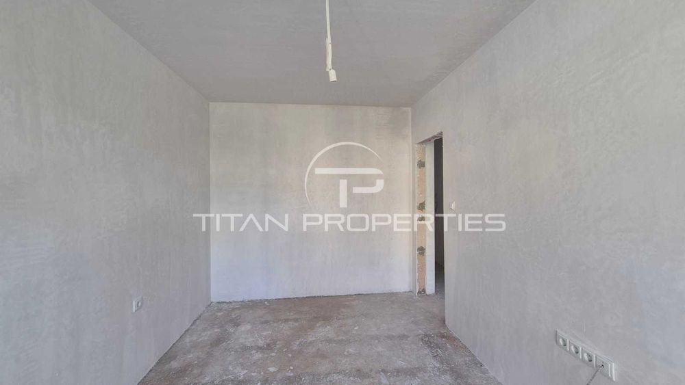 Продава се Тристаен апартамент в Пловдив, Южен - 97 кв.м за 1400 €/кв.м - Снимка #1