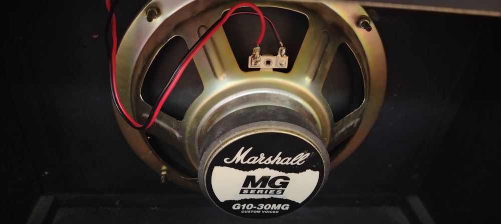 Китарен усилвател MARSHAL MG 30 DFX
