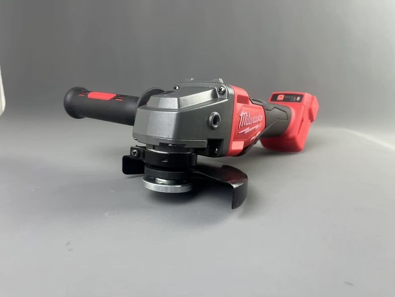 Безжичен ъглошлайф  Milwaukee 125 мм, безчеткови електроинструмент M-18, безчетков мотор