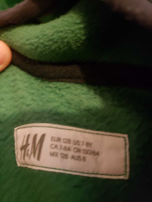 Jeaca H M marimea 128 in stare foarte buna