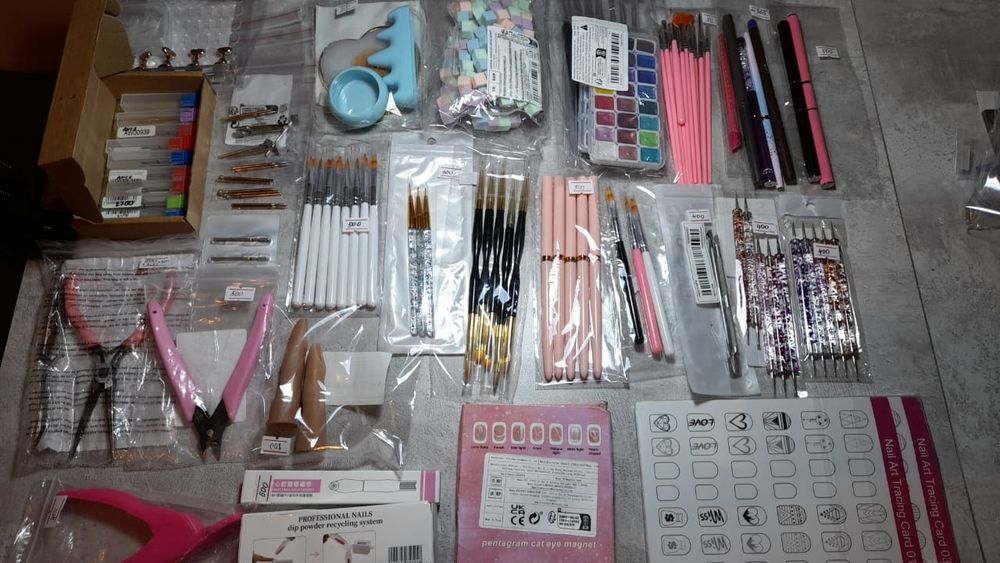 Стартовый набор для мастера маникюра