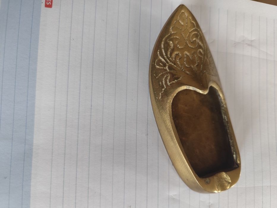 Scrumiera vitange din alamă!