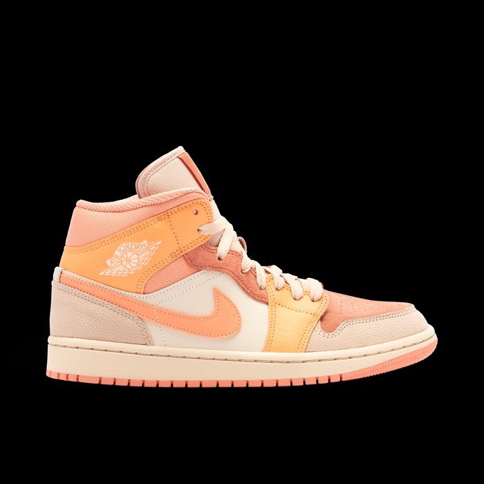 Air Jordan 1 Mid “Apricot Orange”