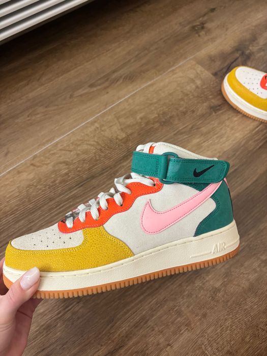 Обувки Nike Air Force 1 Mid