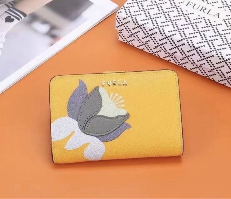 Дамски портфейл Furla