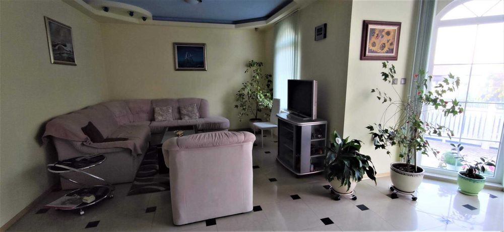 Продава се Къща в Бургас, Ветрен - 338 кв.м за 629 €/кв.м - Снимка #4