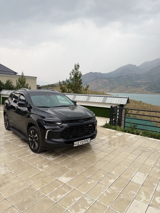 Traker 2 primer 2023 kridit