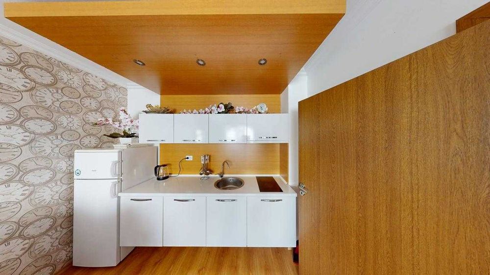 Продава се Тристаен апартамент в к.к. Слънчев бряг - 63 кв.м за 963 €/кв.м - Снимка #7