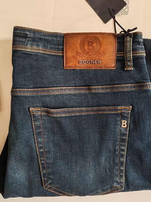 Vind Blugi original noi eticheta