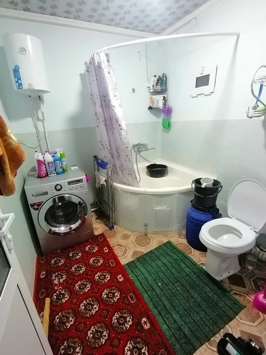 Урганч Туман Птицадо 2 хонали кв Сотилади.