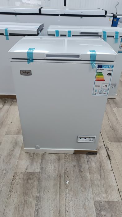 Морозильник Лар дефектами Мороз.  Хинг