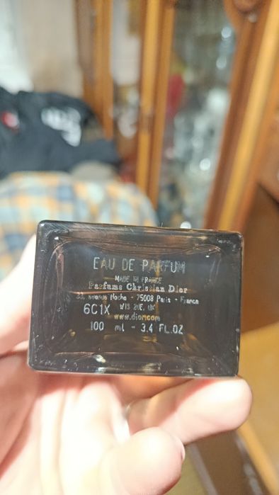 Продам классный оригинальный парфюм