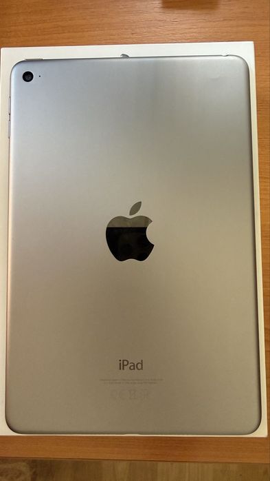 Продавам Apple ipad mini 4 128GB