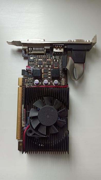 Videokarta GT430 2GB,GT 520 1GB