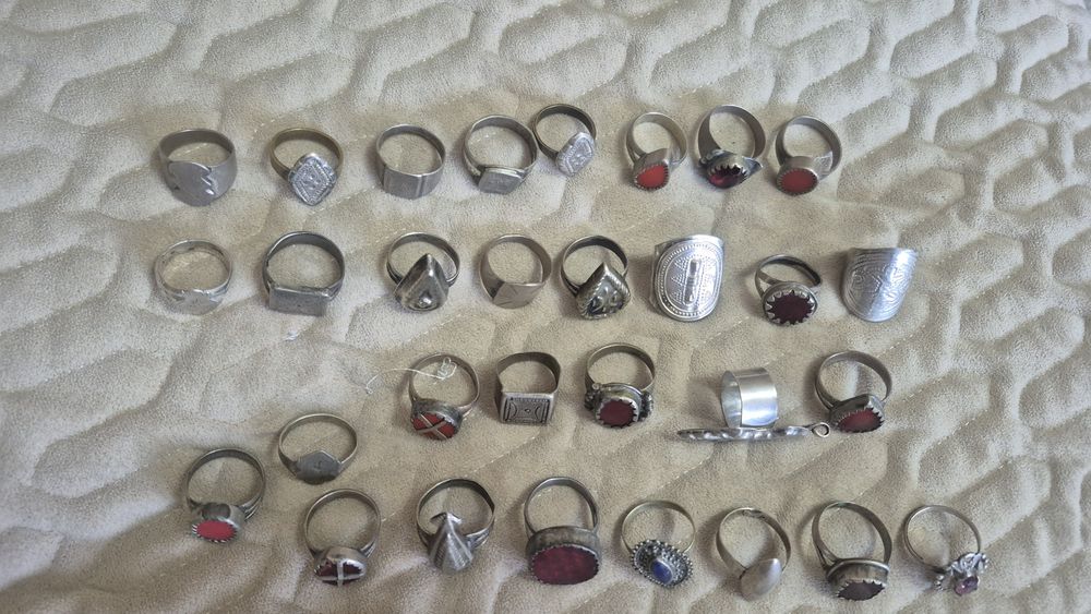 Продам кольцо стариные примерно 19 век.