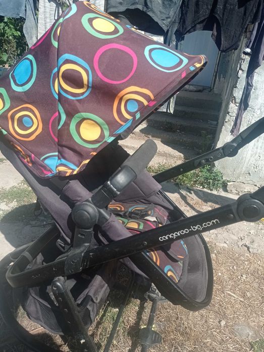 Количка Кангуро Сара и Детска пързалка