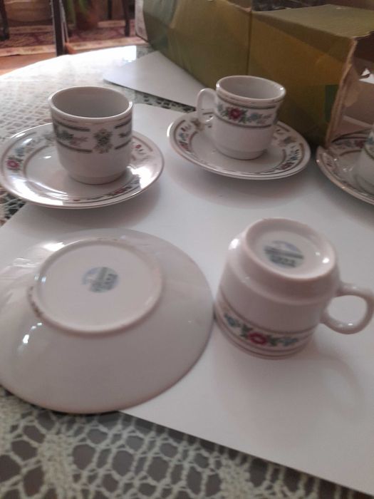 Cesti portelan espresso cu farfurie cesti cafea/ceai sticla  bol sticla mata anii'80