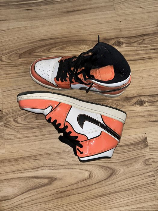 Nike Jordan 1 mid