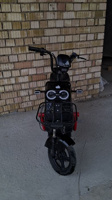 Минимум 90к или 100