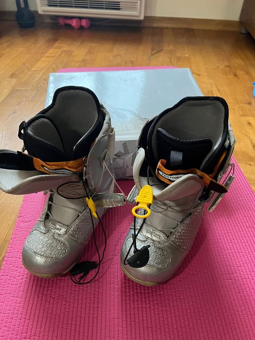 Snowboard  Обувки Burton