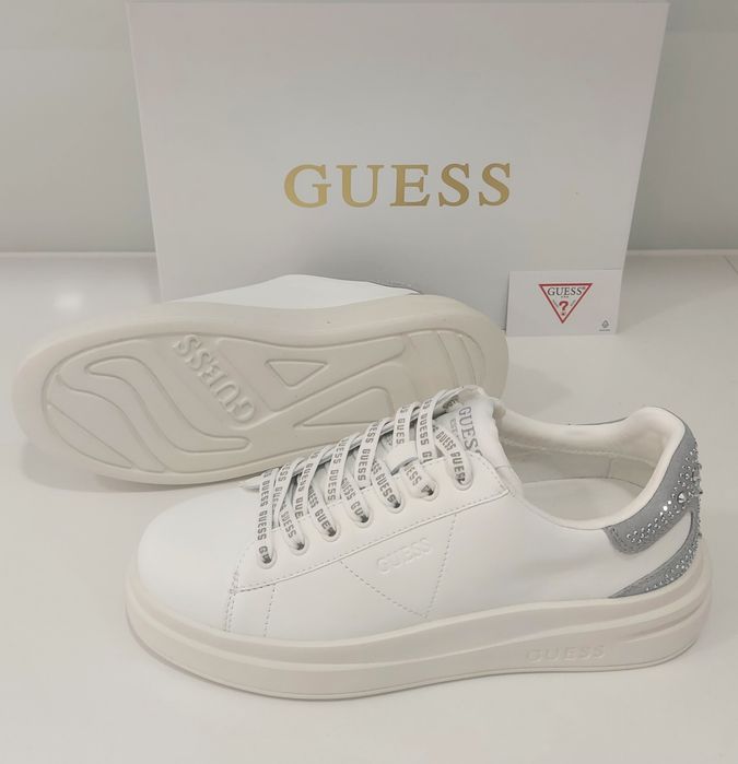 Оригинални сникърси GUESS Elbina, номера 37,38,39.