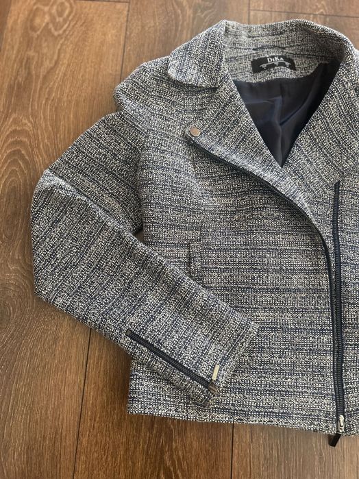 DiKa - яке тип късо палто