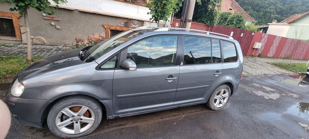 Volkswagen Touran 2.0 TDI