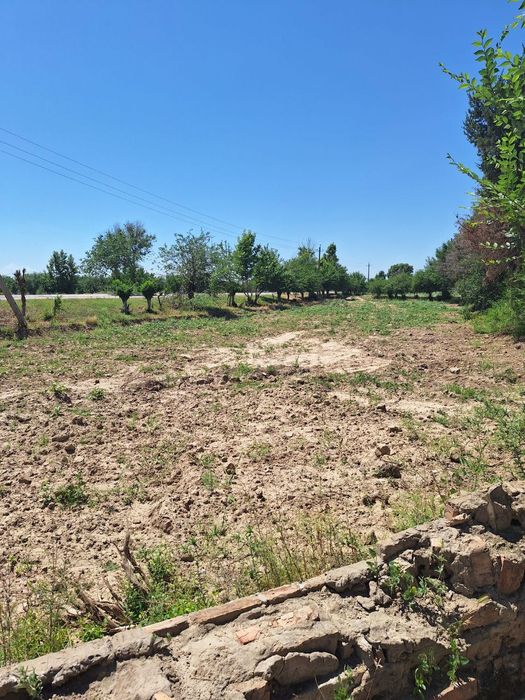 Koʻchmas mulk sotiladi