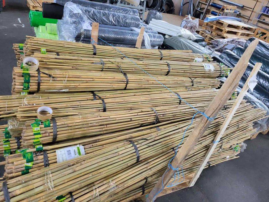 Колчета за укрепване на домати от БАМБУК - естествени