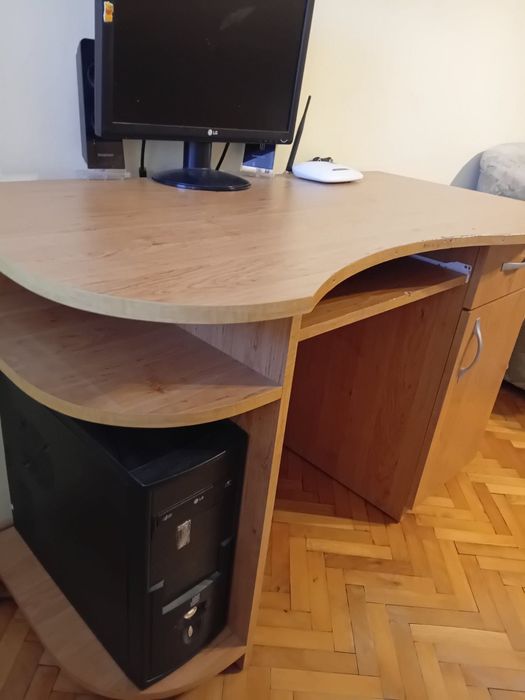 Ученическо бюро 120 лв.