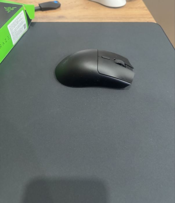 Razer v3 hyperspeed
