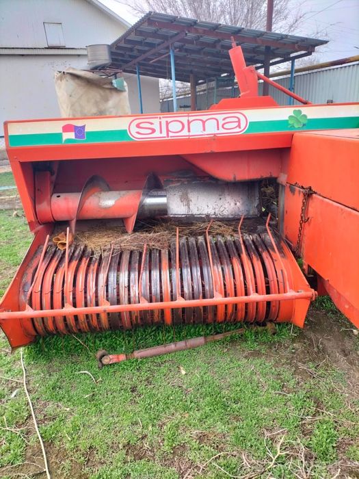 Пресс подборщик. Шөп пресстейтін! Істеп тұр!