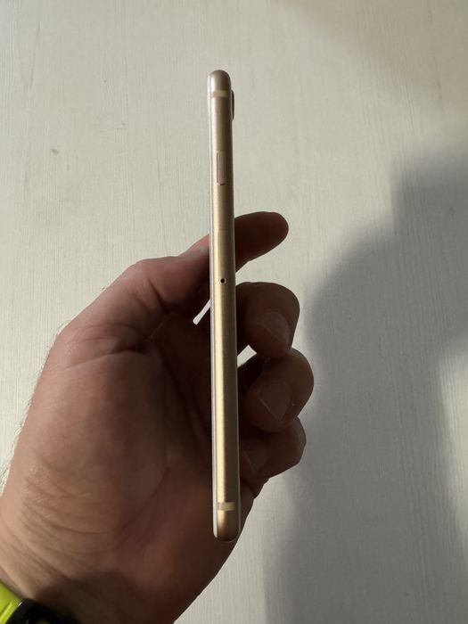 iPhone 8, Impecabil, Garantie 2027