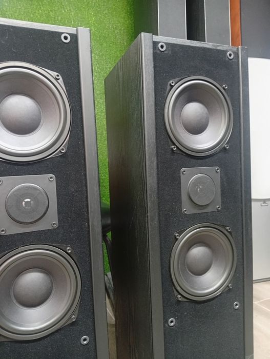 Тонколони ELAC elr-115