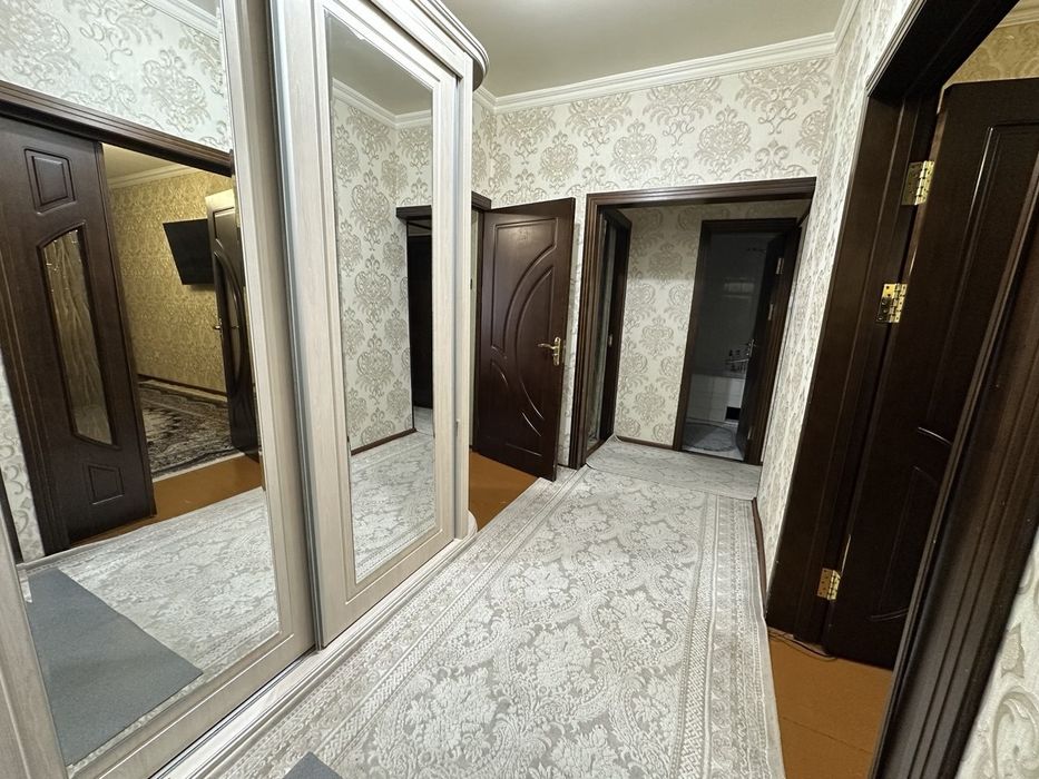 Продаётся 4/2/5 Юнусабад 14 квартал, Самара ресторан ориентир