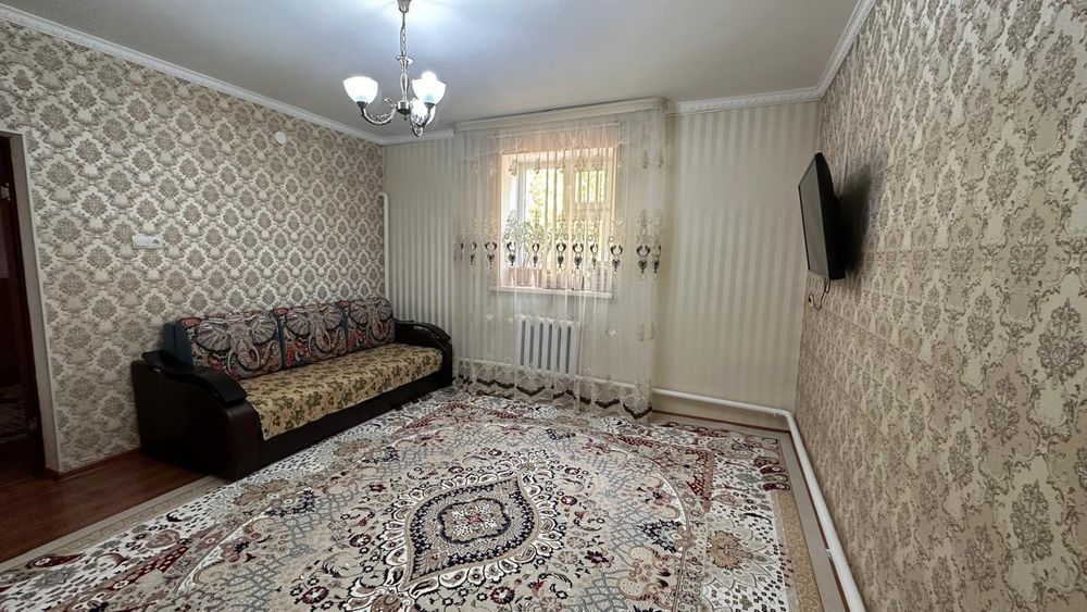 Дачный жилой дом с времянкой