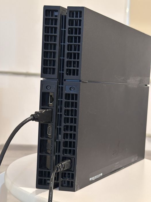 Playstation 4 goldhen 9.60 с играми