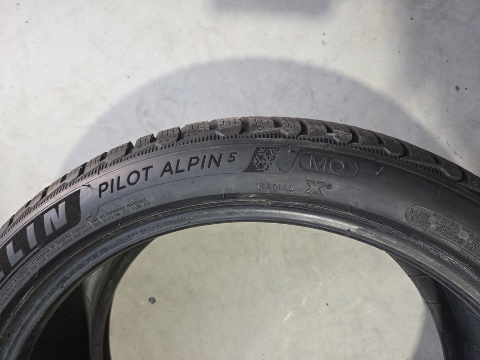 Set 2 Anvelope Noi Iarna Demo 245/40/19 dot 2024