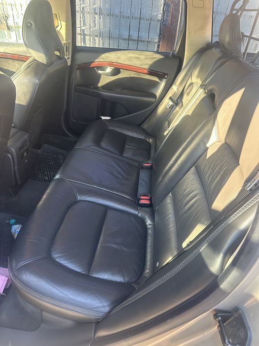 Volvo xc70 propietar