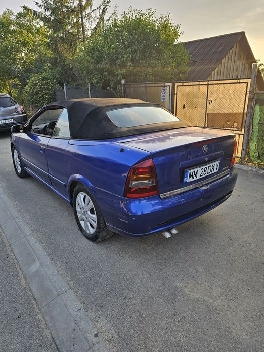 Opel Astra bertone decapotabil 1.6 i