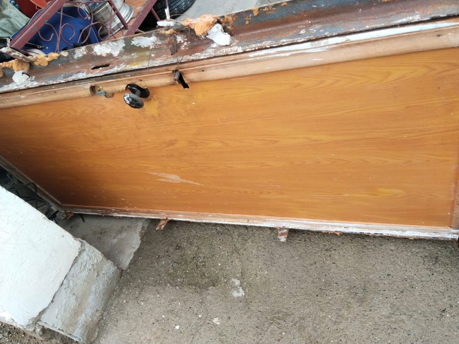 Темір есік сатылады