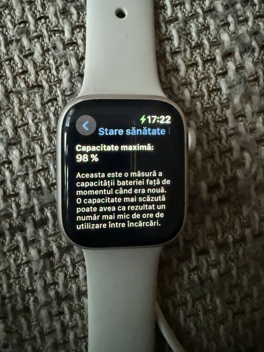 Vand Apple Watch Seria 7 41mm Starlight