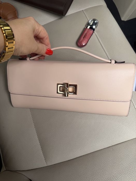 Furla дамска чанта естествена кожа
