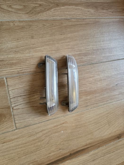 Странични мигачи за VW Passat B5.5 (комплект)