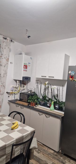 Vând casa 200m ² Vartina teren 11000 m² din care 1220 intravilan, restul ,extravilan