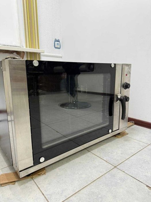 Пароконвекционная печь